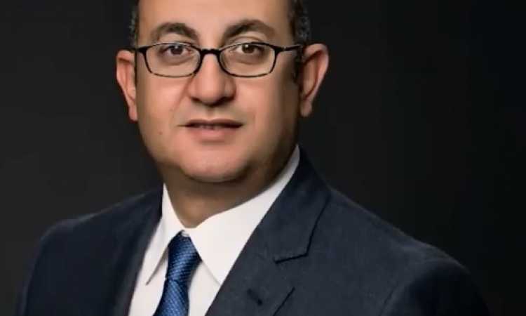 خالد على