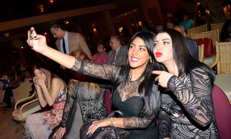 إيناس النجار ونيرمين ماهر