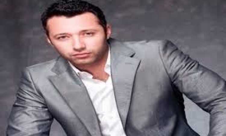 أحمد فهمى 