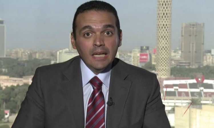مدحت نافع