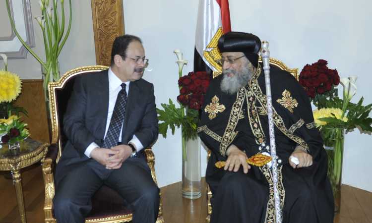 وزير الداخلية والبابا تواضروس