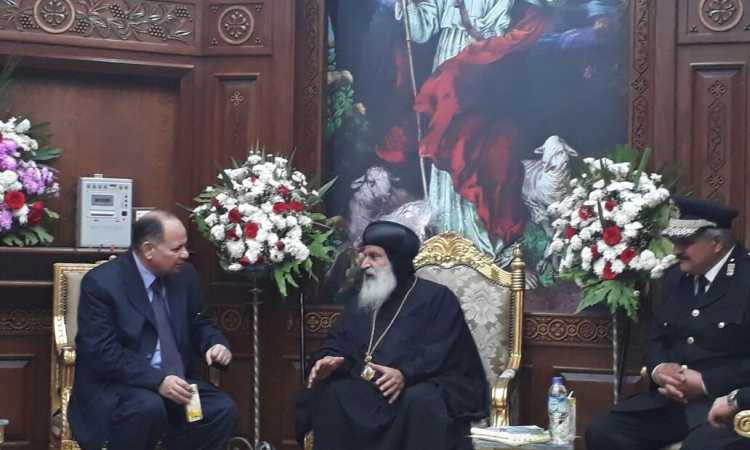 مدير أمن الجيزة يهنئ المسيحيين بعيد القيامة