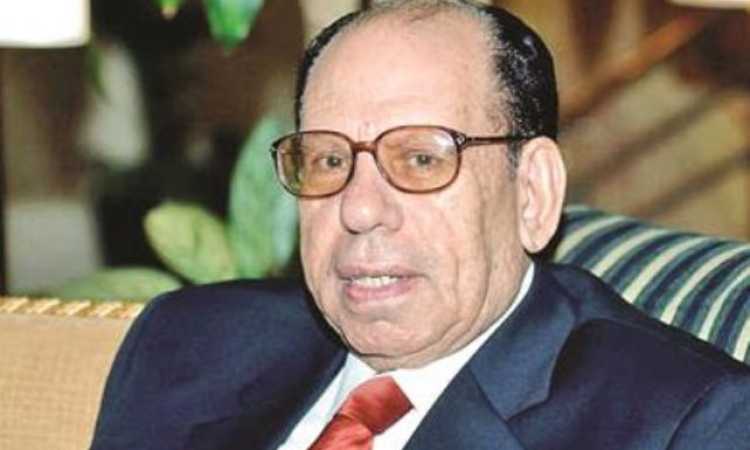 صلاح فضل