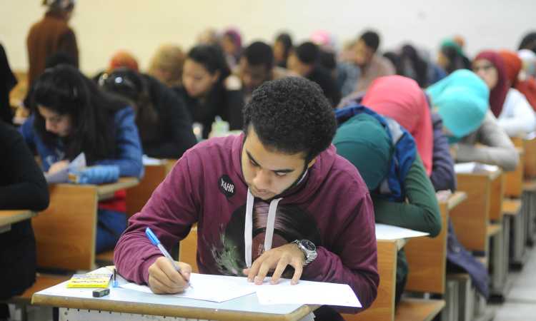 امتحانات