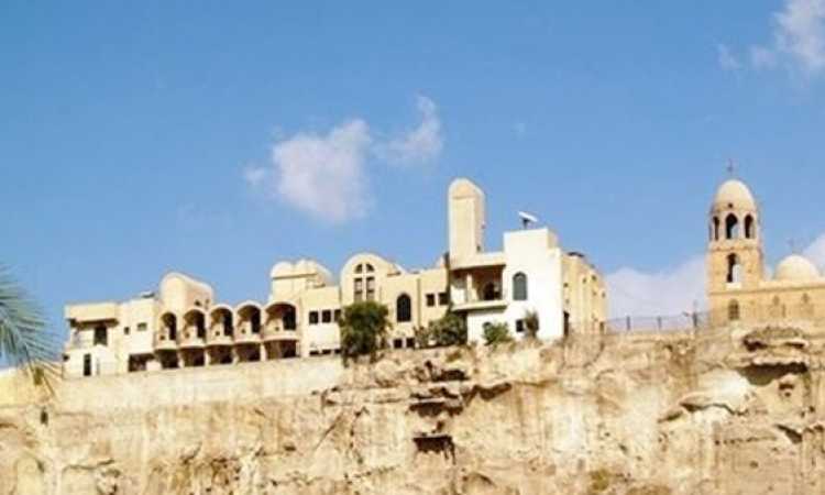 دير العذراء بجبل الطير بالمنيا 