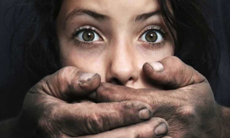 حادث اغتصاب أب لابنته