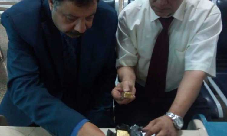 تهريب سبائك ذهبية بالمطار
