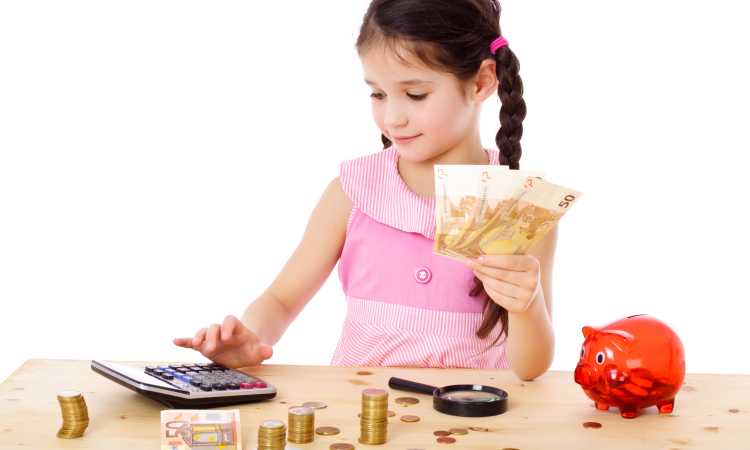 استخدام الأطفال للنقود