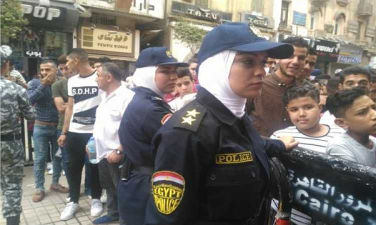 عناصر الشرطة النسائية