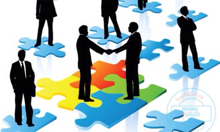 استراتيجيات التواصل مع الآخرين