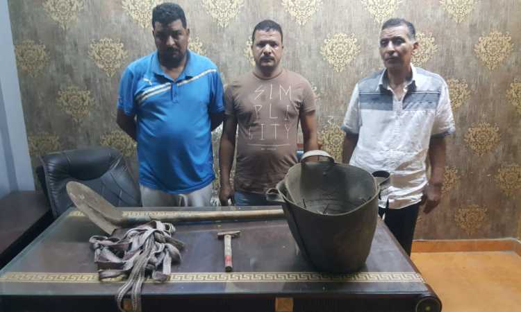 التنقيب عن آثار