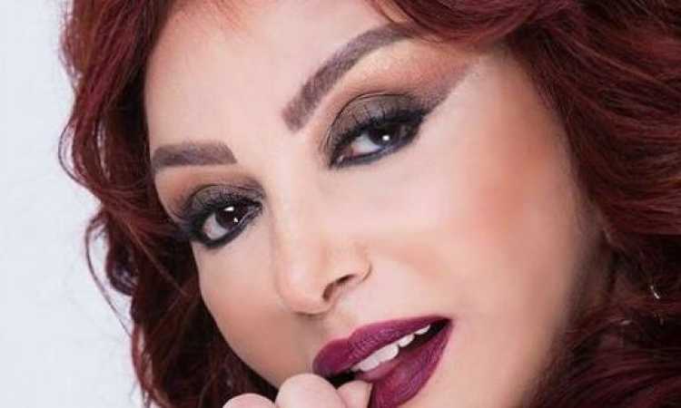 نبيلة عبيد