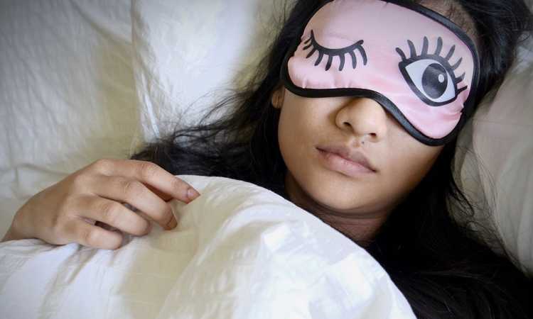 عادات تسبب الأرق