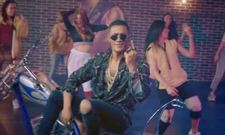 محمد رمضان فى أغنية نمبر وان