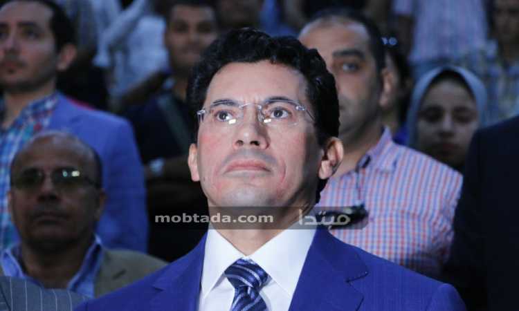 أشرف صبحى