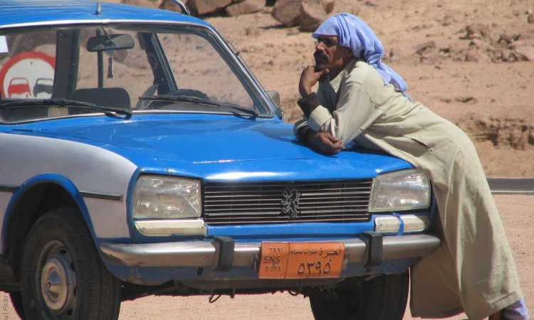 سيارة أجرة - أرشيفية