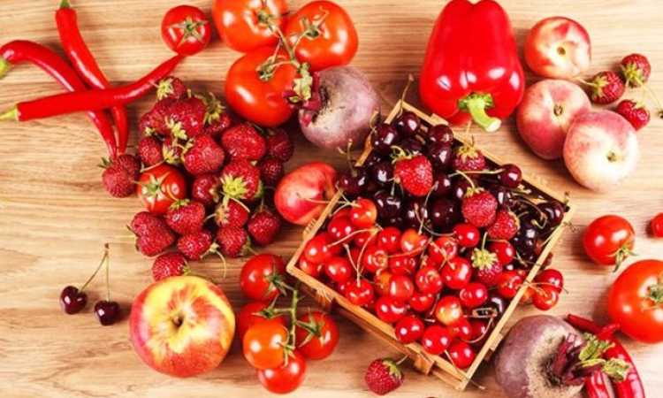 الخضروات والفواكه الحمراء