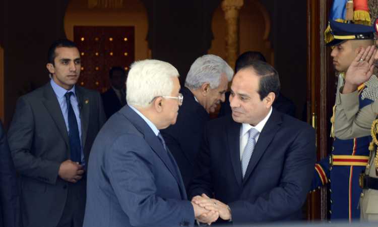 الرئيس السيسى وأبو مازن - أرشيفية