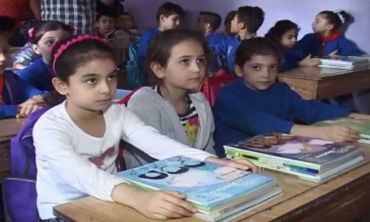طلاب المدارس