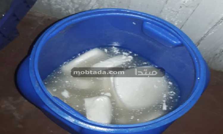 مصنع جبن فاسد
