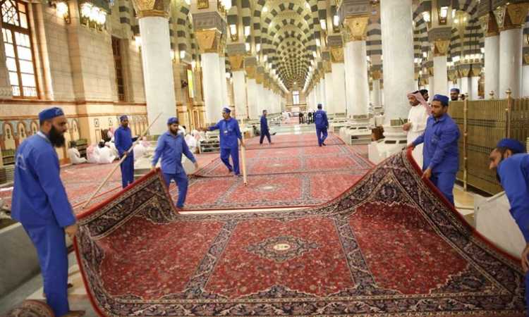 تجديد سجاد المسجد النبوى