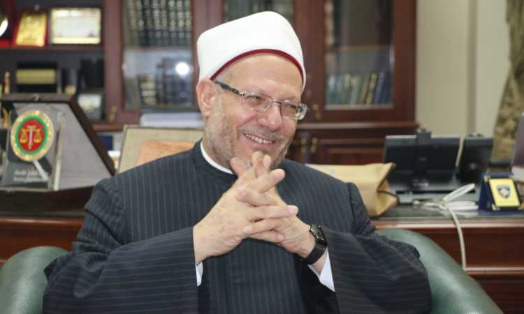 شوقى علام