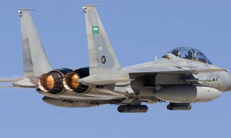طائرة سعودية