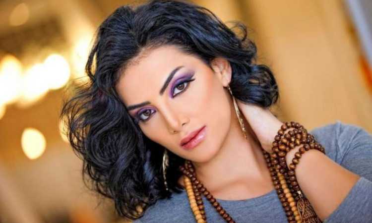 حورية فرغلى