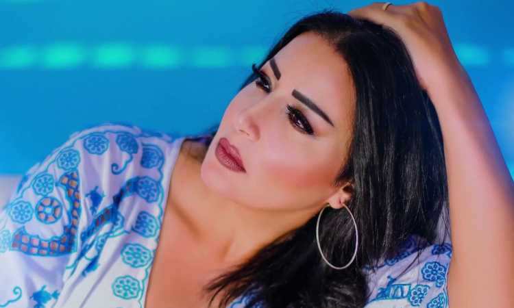 سمية الخشاب