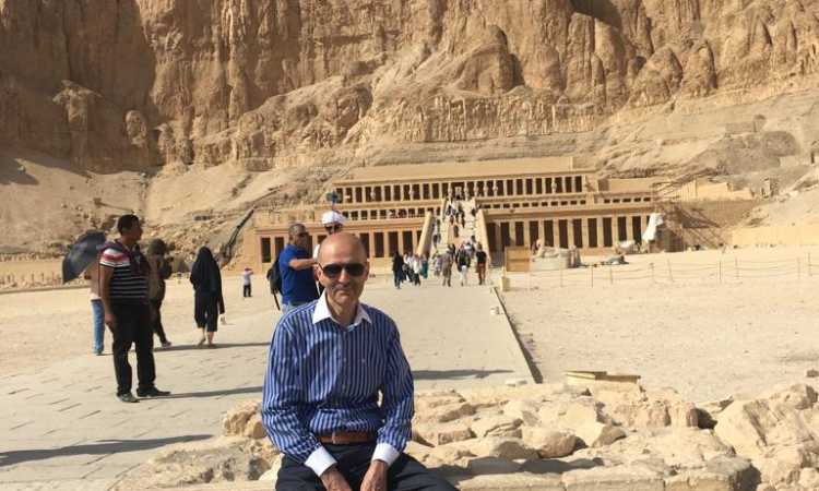 الكسندر نالباندوف - سفير جورجيا فى مصر