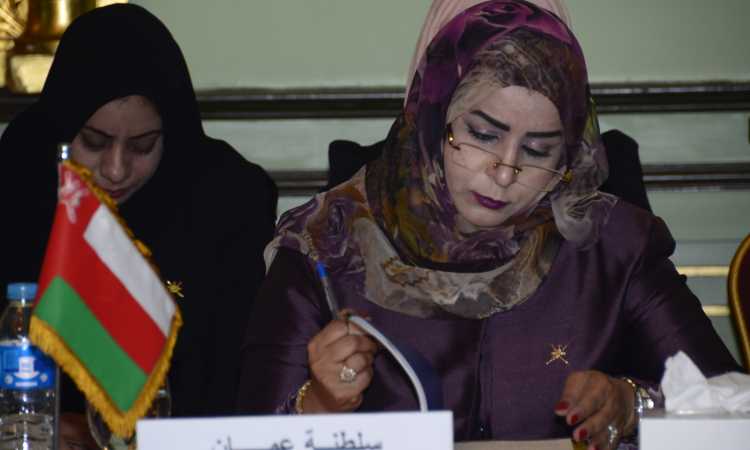 منظمة المرأة العربية فى مسقط
