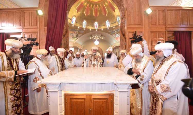 البابا تواضروس يدشن كاتدرائية القديس أنطونيوس بالخطاطبة