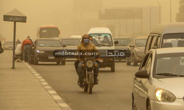 عاصفة ترابية