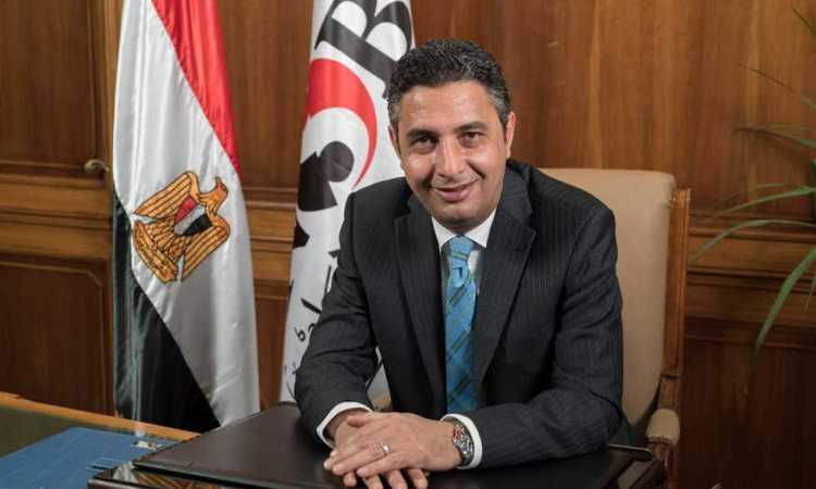 الدكتور شريف فاروق