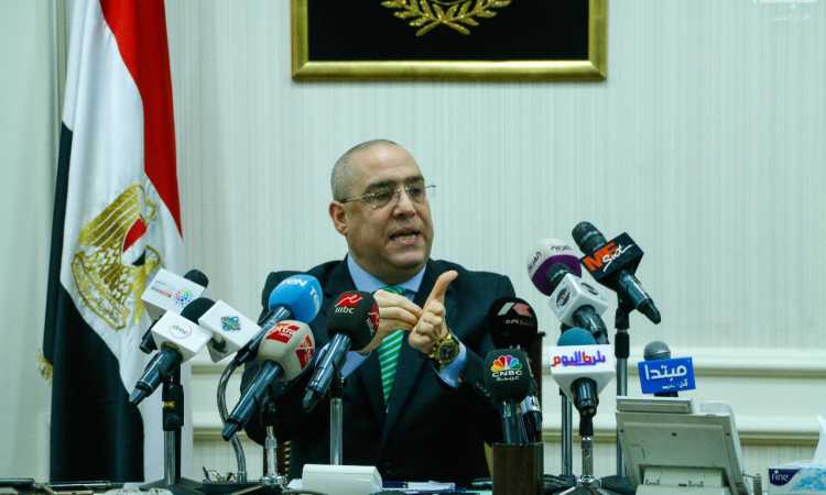 فى مؤتمره الصحفى الأول.. وزير الإسكان يرصد إنجازات صندوق الإسكان الاجتماعى