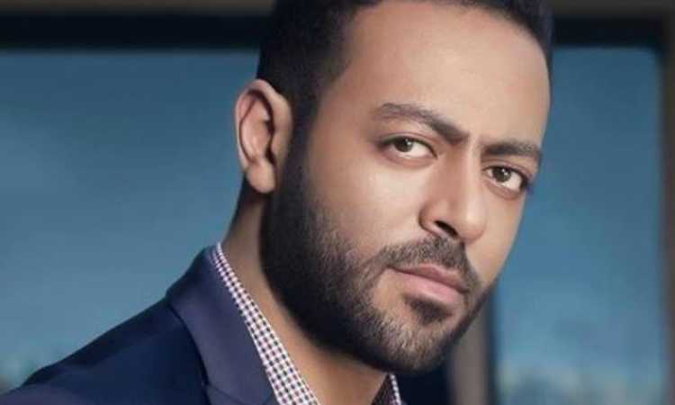 تامر عاشور
