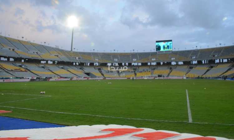 ملعب برج العرب