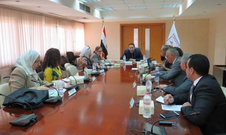 عمرو حسن