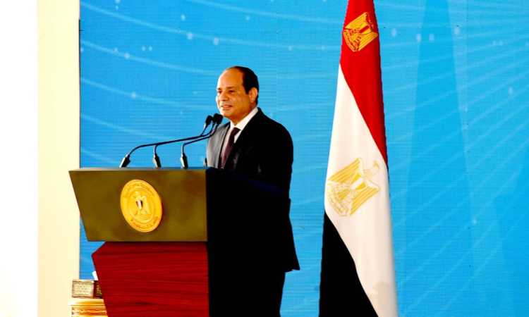الرئيس السيسى يشهد الاحتفال بعيد العمال