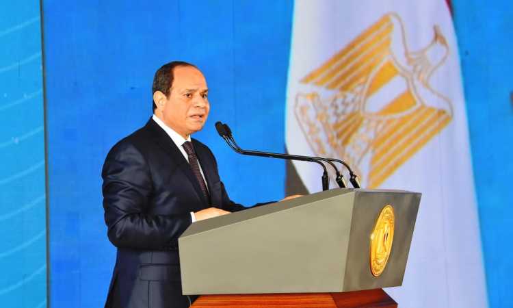الرئيس السيسى يشهد الاحتفال بعيد العمال