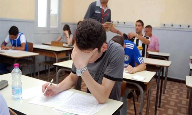 امتحانات الدبلومات الفنية