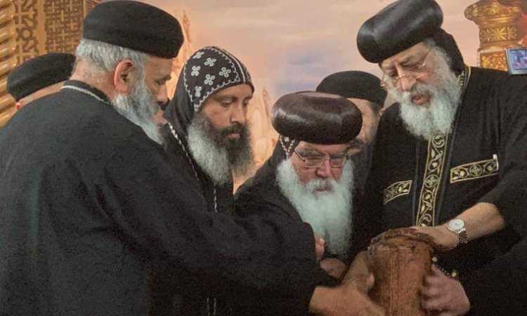 البابا تواضروس يترأس صلاة عشية