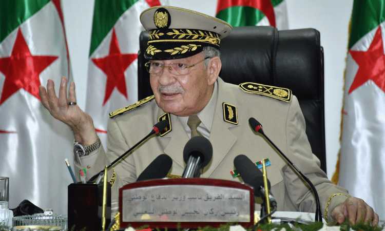 أحمد قايد صالح رئيس أركان الجيش الجزائرى