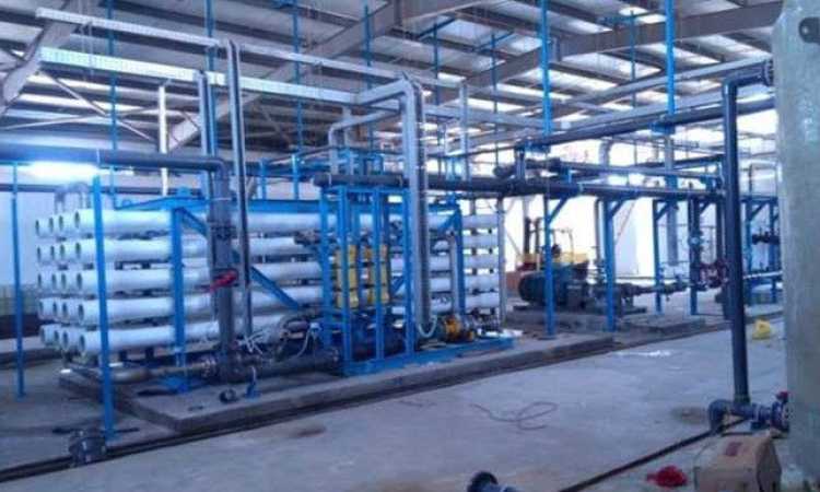 مشروعات تحلية المياه بالبحر الأحمر