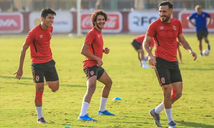 عربى بدر وعلى معلول وعمار حمدى