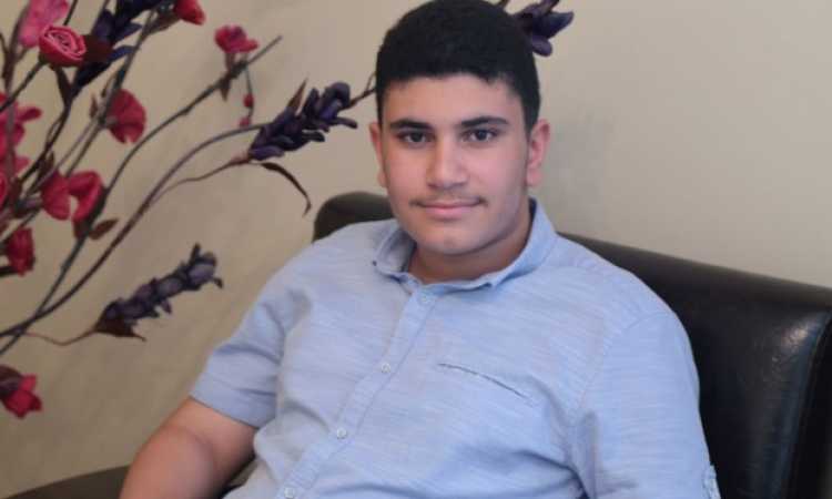 الطالب إسماعيل عجاوى