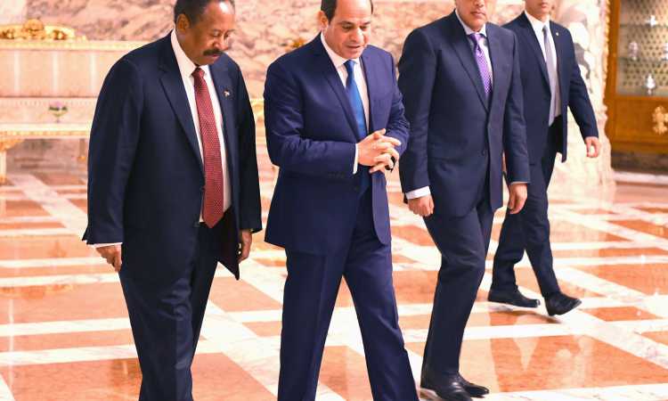 السيسى ورئيس وزراء السودان