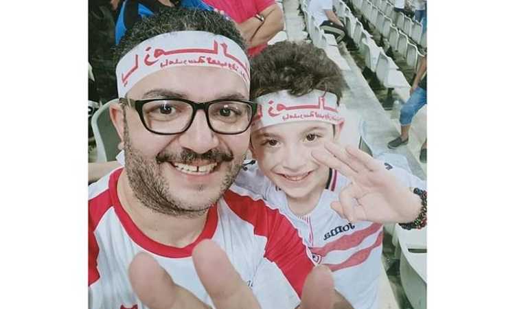 الطفل أدهم مع والده