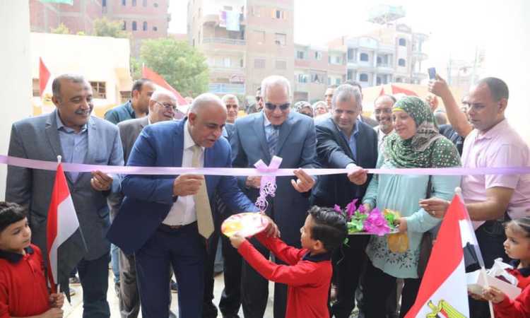 محافظ الجيزة يفتتح مدرسة