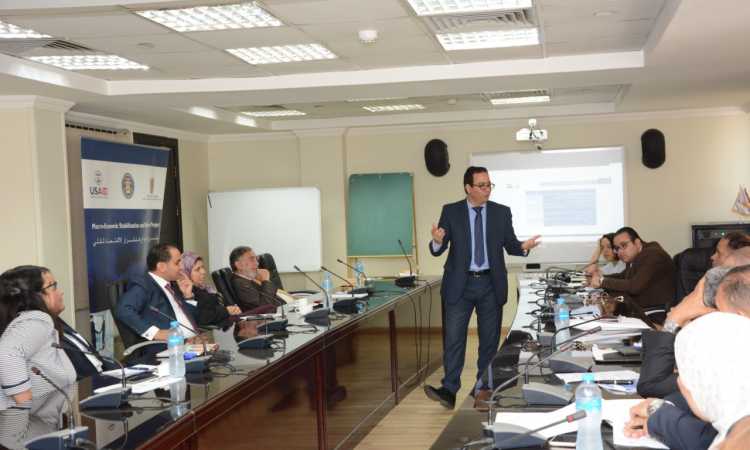 جانب من حوار تطبيق شارك